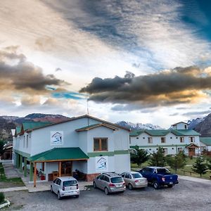 Hostel Pioneros Del Valle